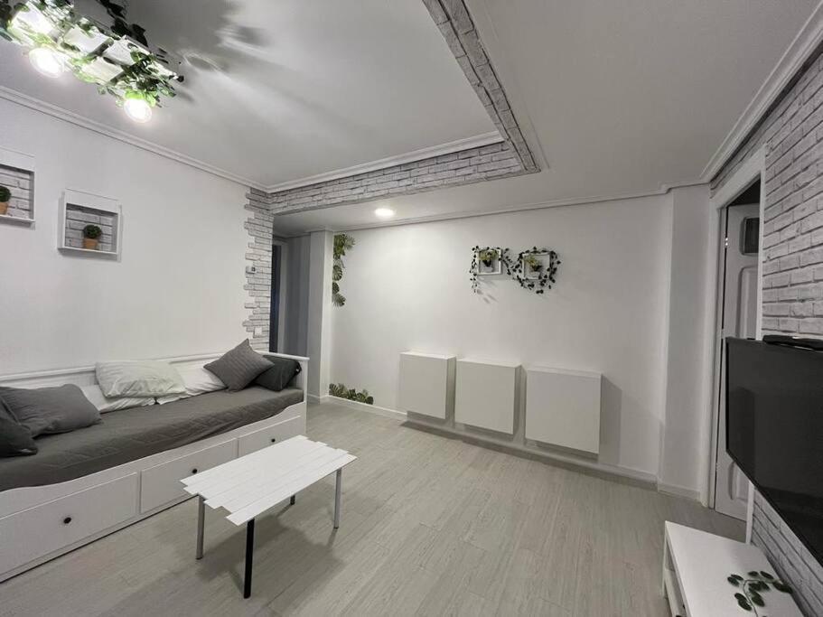 Apartamento Eguzkilore. Logroño Exteriér fotografie